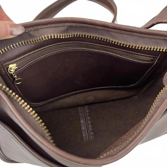 Coach Vintage 9951 Legacy Patricia Flap Bag Brown Glovetanned Leather Crossbody - Picture 7 of 9